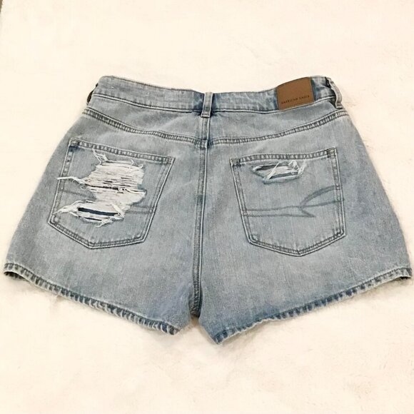 American Eagle 6 Mom Denim Women’s Jeans Shorts Distressed Exposed Pockets - Picture 4 of 10